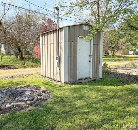 $67,500 | 1408 Pine Street, Dexter, MO 63841