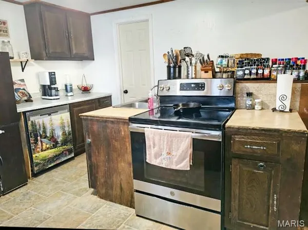 $67,500 | 1408 Pine Street, Dexter, MO 63841