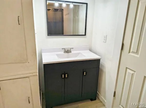 $67,500 | 1408 Pine Street, Dexter, MO 63841