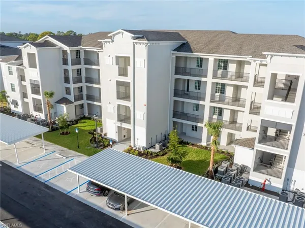 $214,950 | 18461 Copperhead Drive, Unit 418, Lehigh Acres, FL 33936