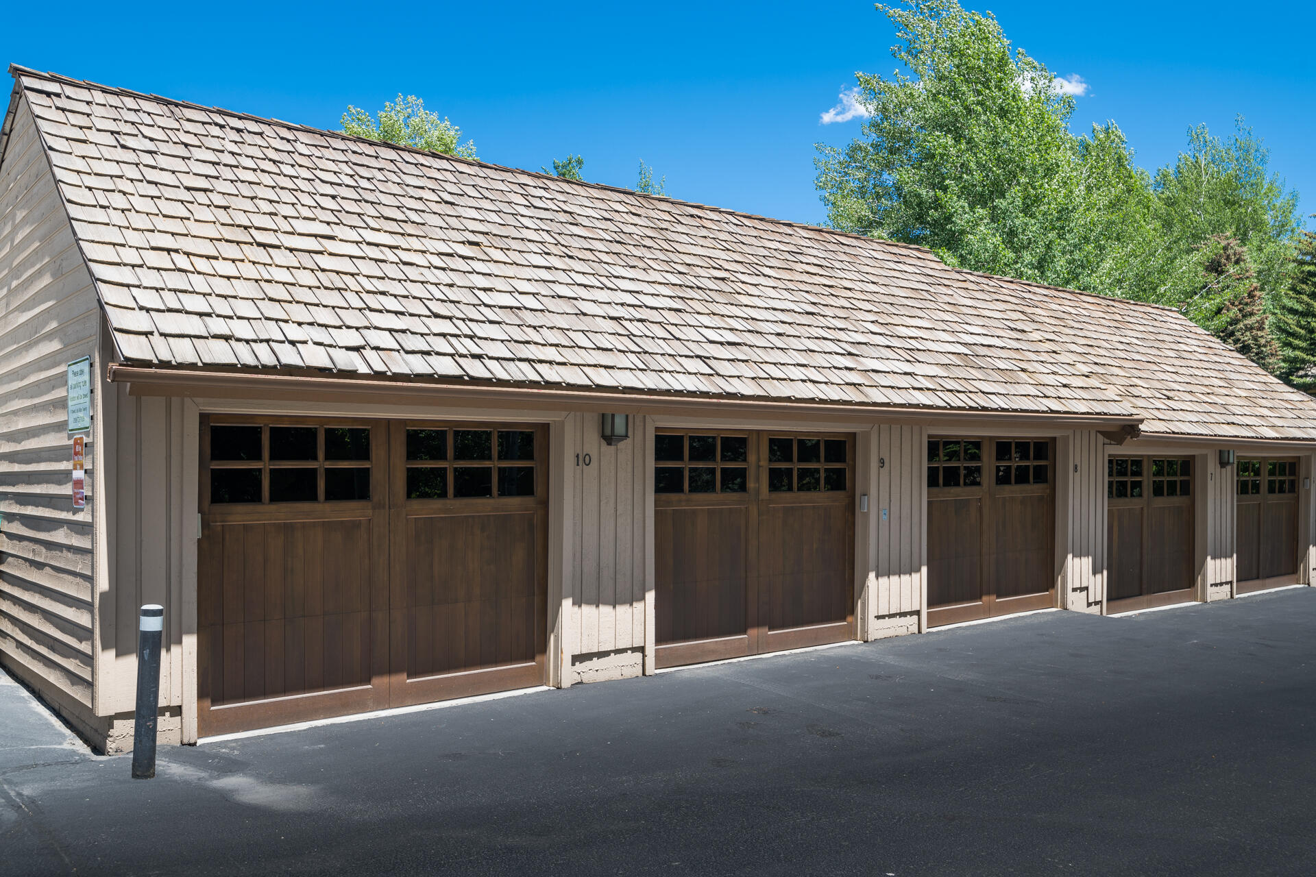 10 Ridge Condos Garage Sun Valley, Unit 10 Sun Valley, ID 83353 - Photo 1 of 1 Garage