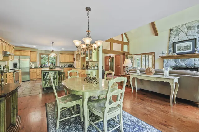 $800,000 | 36335 East Makinen Road, Drummond Island, MI 49726