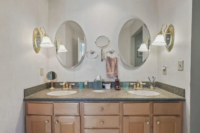 $800,000 | 36335 East Makinen Road, Drummond Island, MI 49726