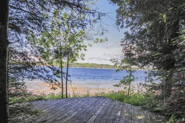 $800,000 | 36335 East Makinen Road, Drummond Island, MI 49726
