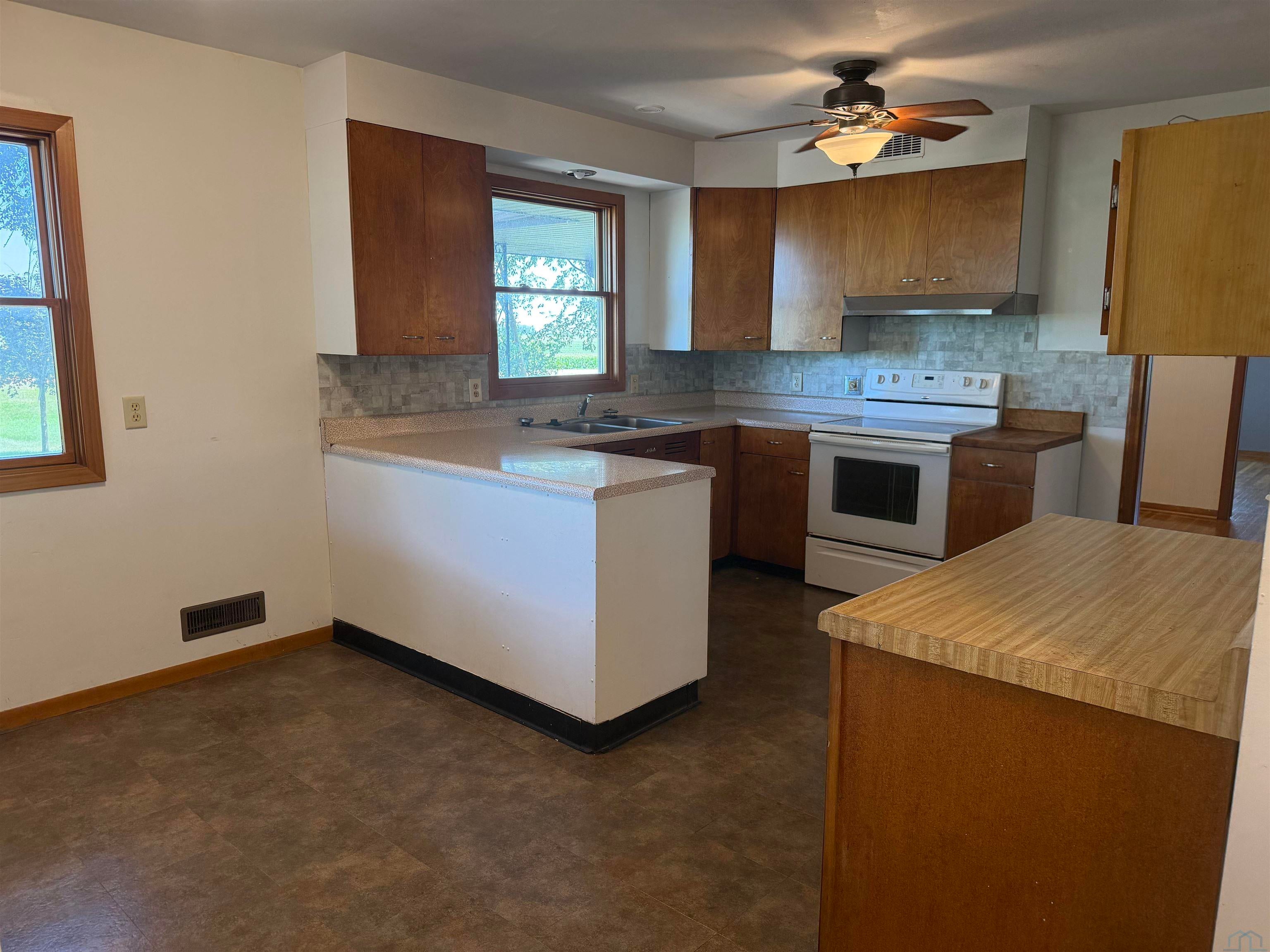 21209 Highway 140 Remsen, IA 51050 - Photo 32 of 47 Gallery Image 32