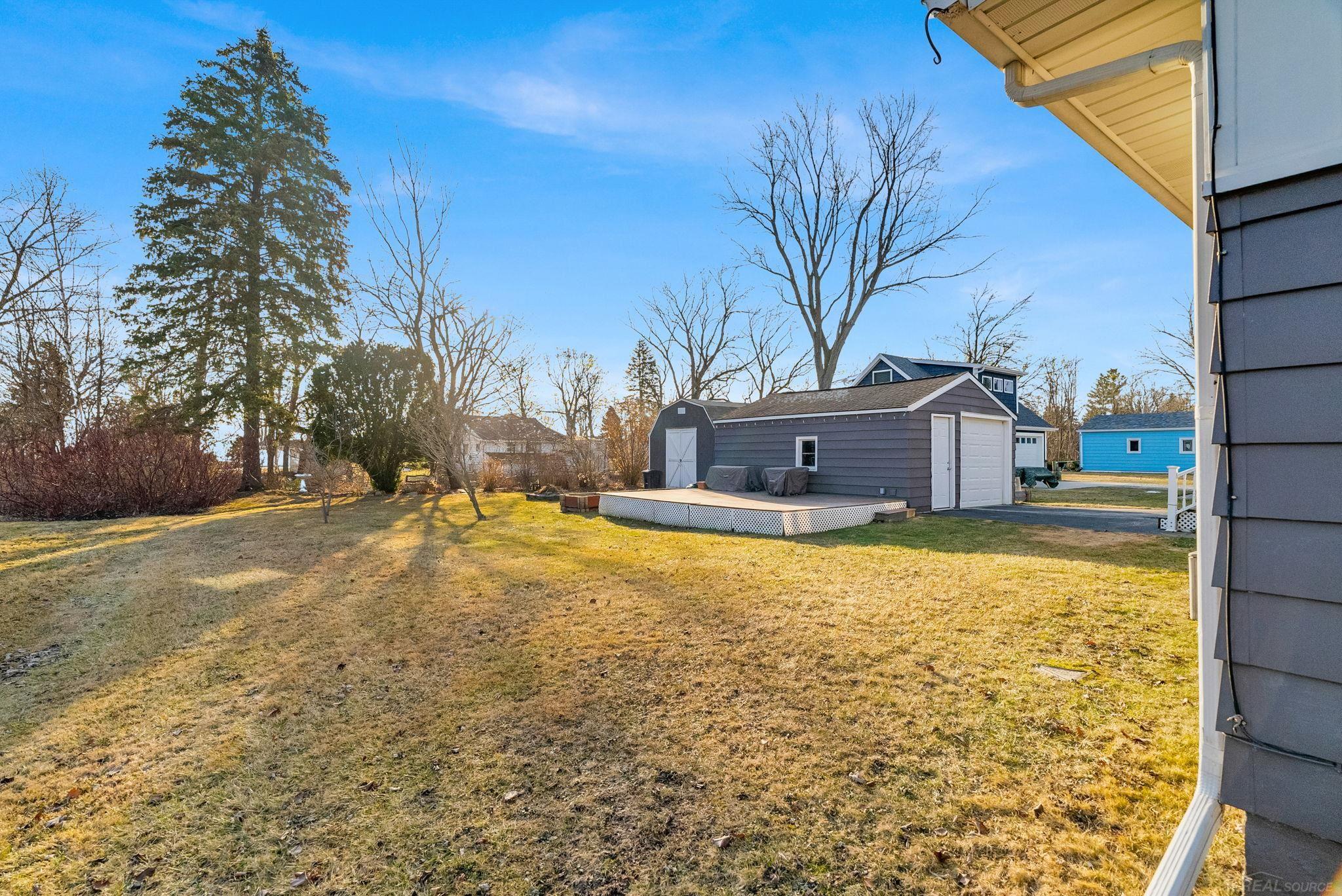 7693 Holiday Road Lexington, MI 48450 - Photo 31 of 60 50168539-1d8b0c25-f5b8-4f82-a051-1860cb588afa.JPG