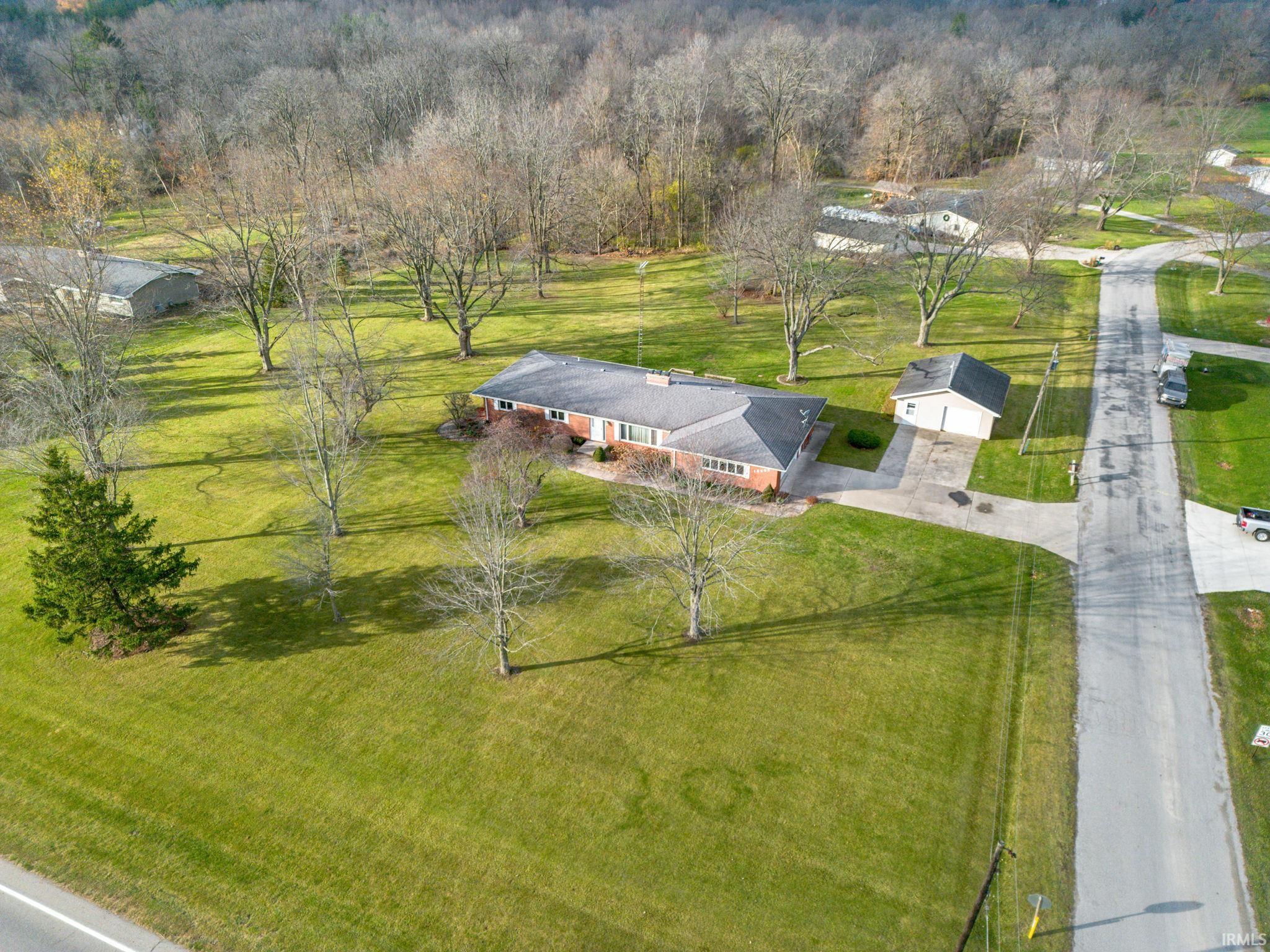 12409 Tonkel Road Fort Wayne, IN 46845 - Photo 5 of 29