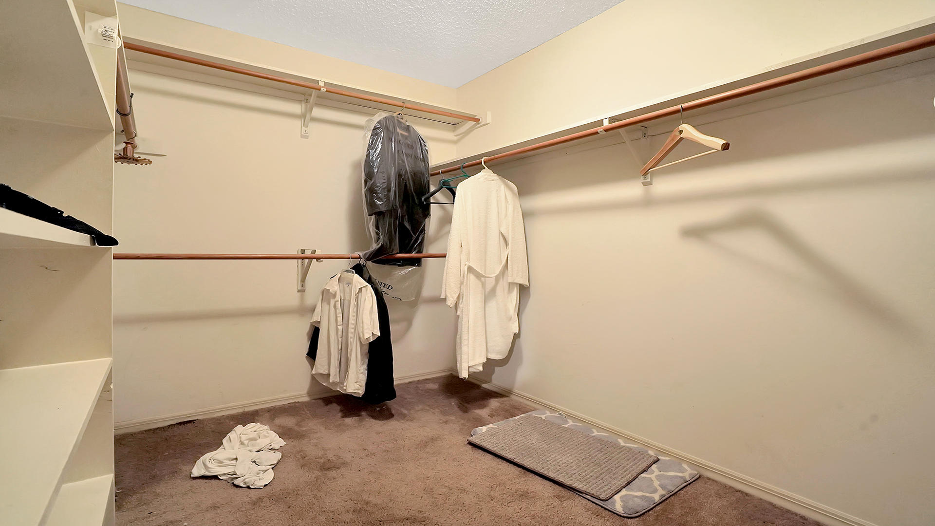7542 St Andrews Road Lake Worth, FL 33467 - Photo 29 of 45 Dressing room (2)