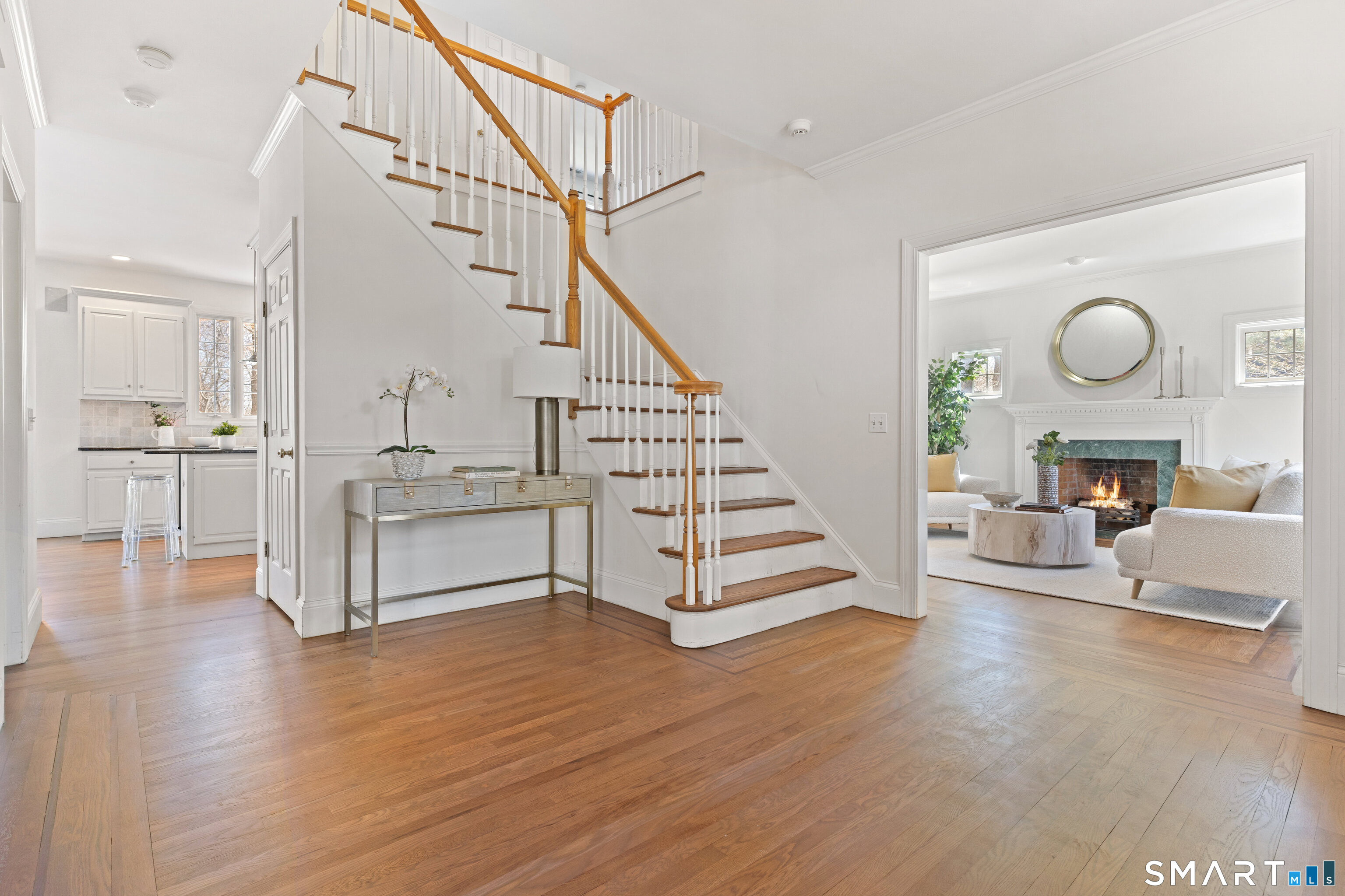 350 Chestnut Hill Road Norwalk, CT 06851 - Photo 8 of 37