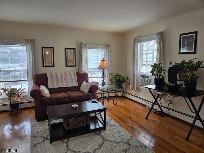 18 East Main Street Mendham, NJ 07945 - Photo 7 of 14