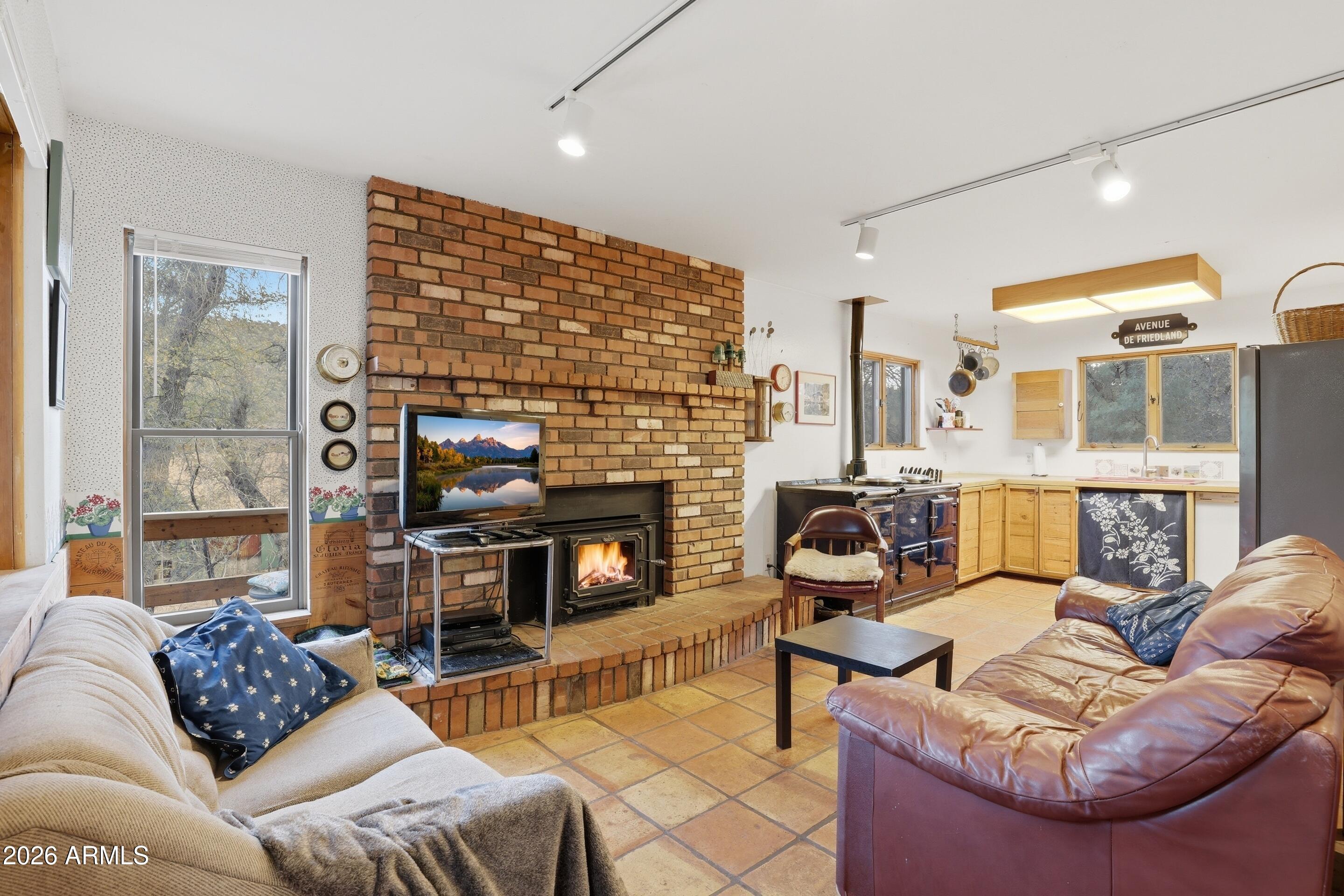 8135 West Gibson Ranch Road Payson, AZ 85541 - Photo 4 of 43 Living Room (3)