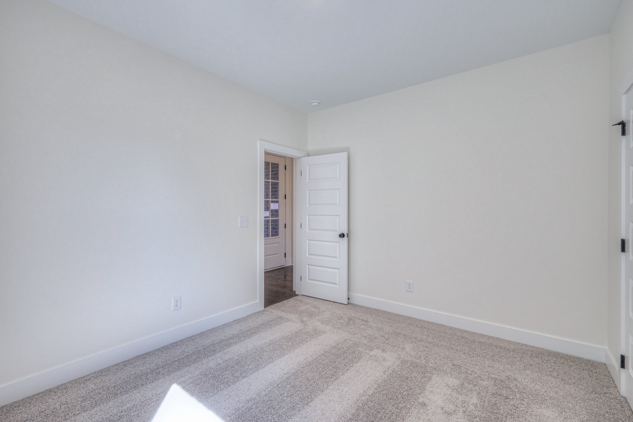 608 Phoebe Way Gallatin, TN 37066 - Photo 30 of 40 a view of an empty room