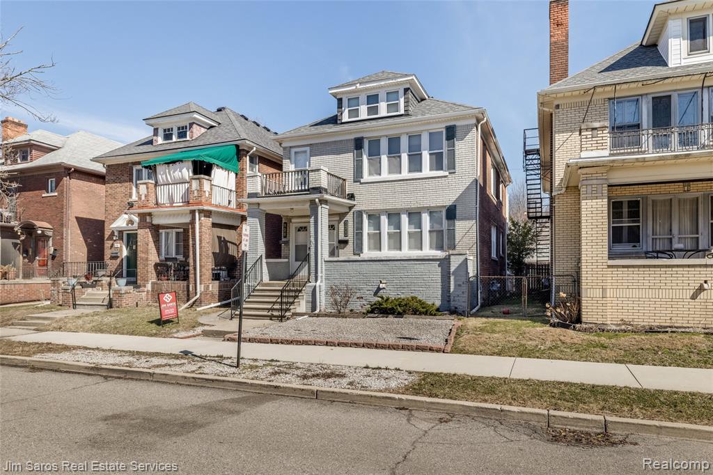 926-928 Nottingham Road Grosse Pointe Park, MI 48230 - Photo 2 of 51