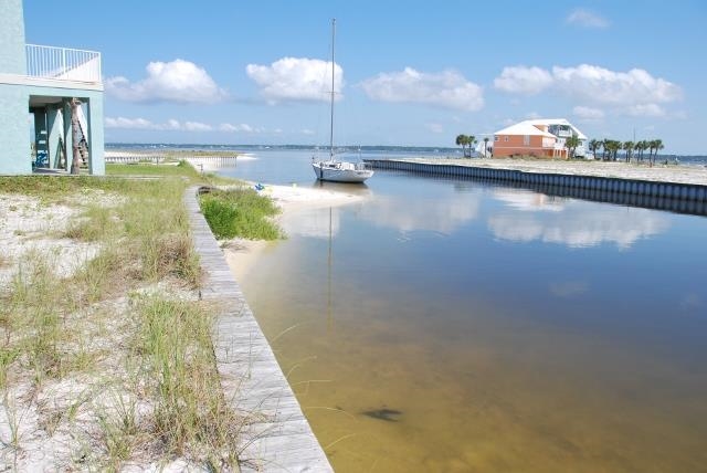 20 Spinnaker Court Navarre, FL 32566 - Photo 5 of 6