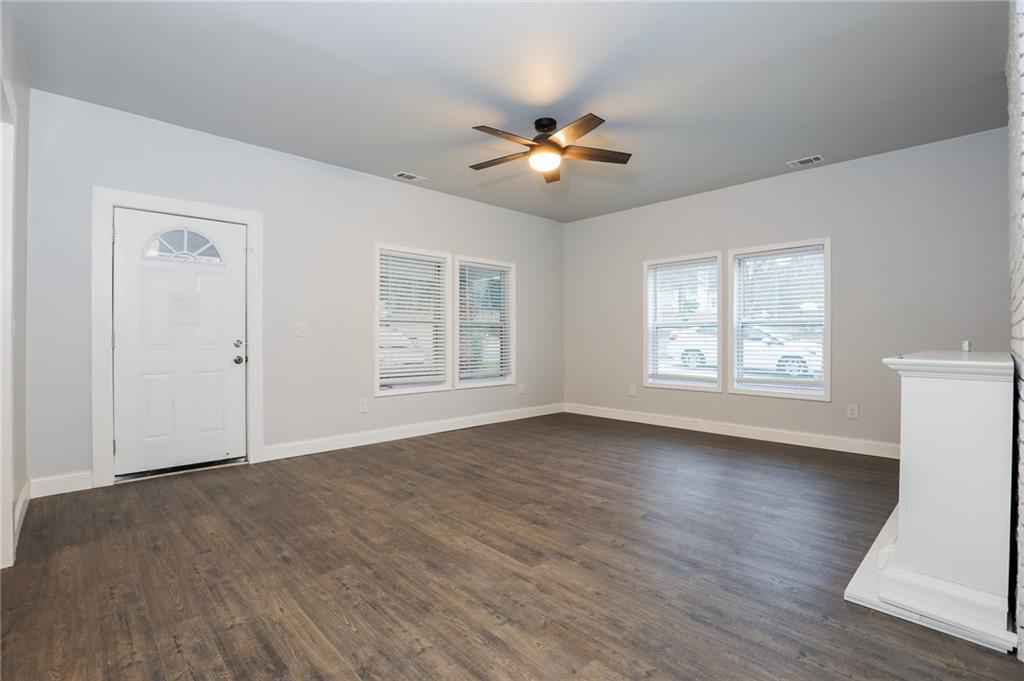 1220 Hightower Road Northwest Atlanta, GA 30318 - Photo 6 of 15