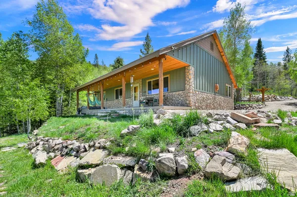 $1,295,600 | 3599 Pine Way, Oakley, UT 84055