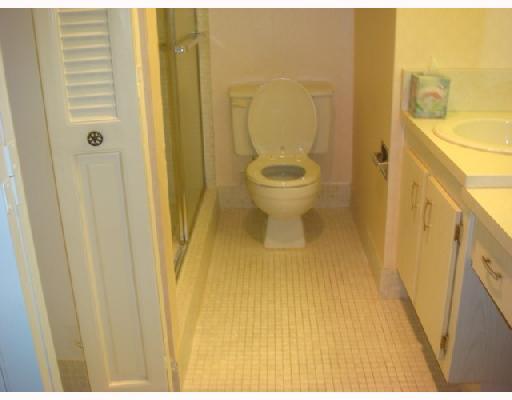 3051 Lincoln C, Unit 3051 Boca Raton, FL 33434 - Photo 5 of 7 Additional Photo
