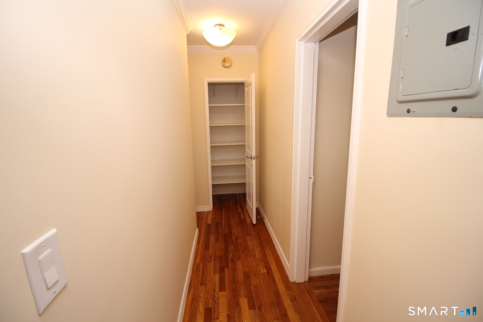 244 Glenbrook Road, Unit 35A Stamford, CT 06906 - Photo 6 of 15 HALLWAY WITH LINEN CLOSET