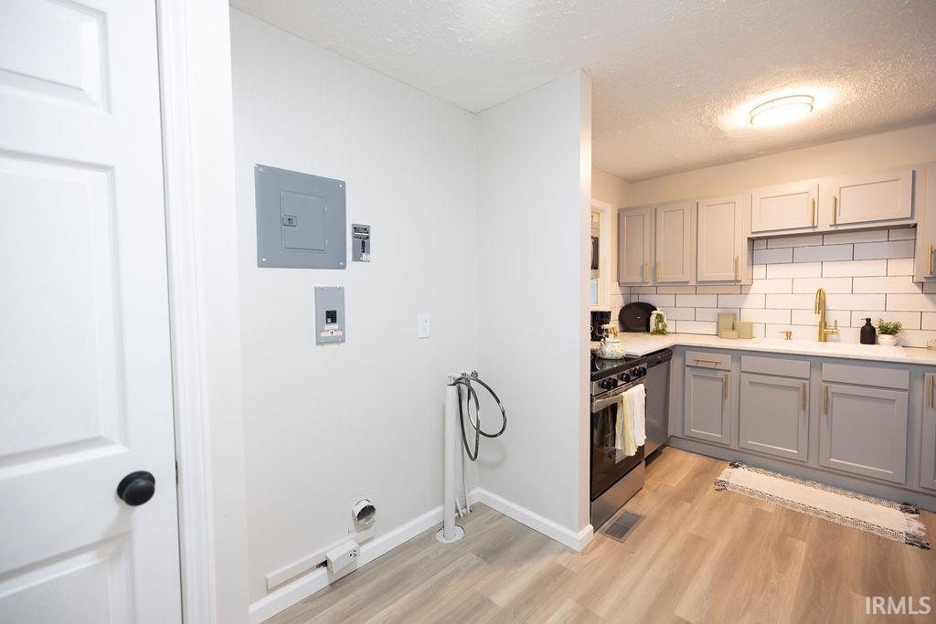 201 North Shellbark Road Muncie, IN 47304 - Photo 11 of 36