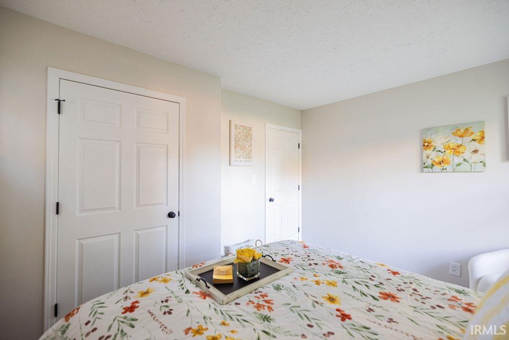 201 North Shellbark Road Muncie, IN 47304 - Photo 25 of 36