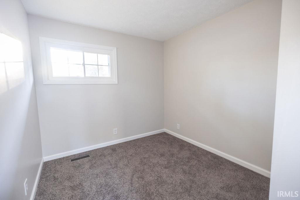 201 North Shellbark Road Muncie, IN 47304 - Photo 31 of 36