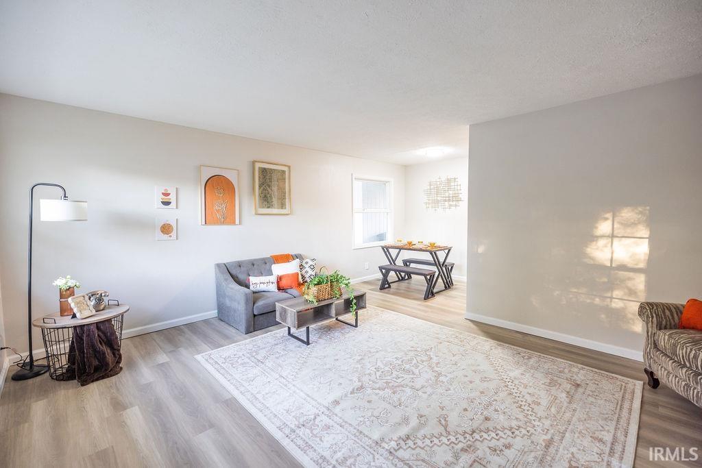 201 North Shellbark Road Muncie, IN 47304 - Photo 5 of 36