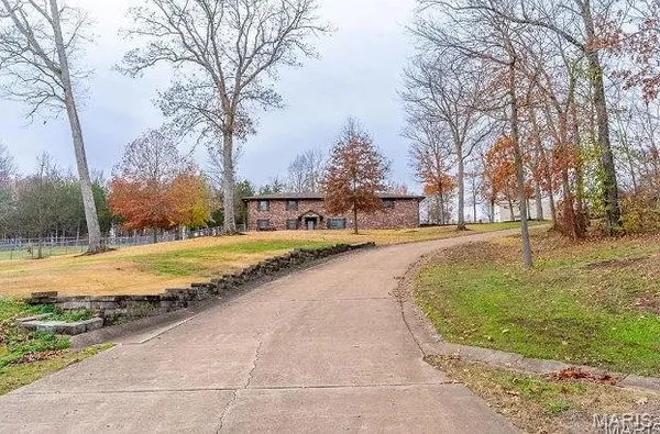 $535,000 | 4126 Fountain City Road, De Soto, MO 63020