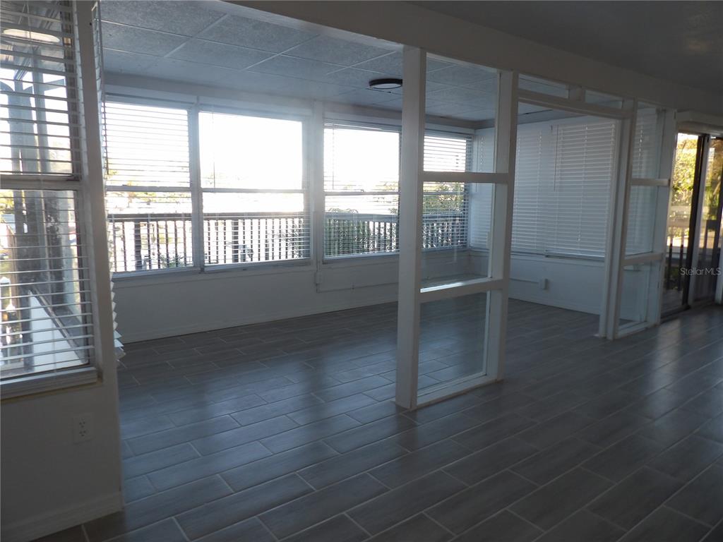 14975 1st Street East Madeira Beach, FL 33708 - Photo 10 of 33