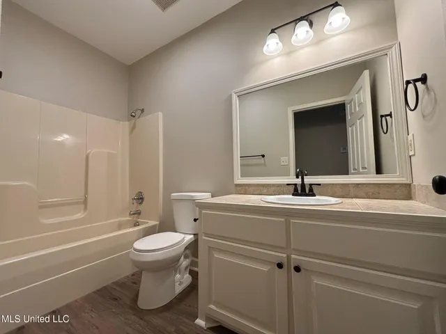 $139,000 | 4832 Woodmont Drive, Jackson, MS 39206