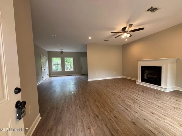 $139,000 | 4832 Woodmont Drive, Jackson, MS 39206