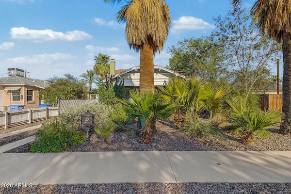 $2,499 | 2015 North 8th Street, Phoenix, AZ 85006