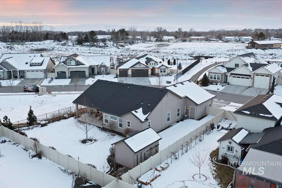 4566 South Gabbro Way Nampa, ID 83686 - Photo 10 of 47