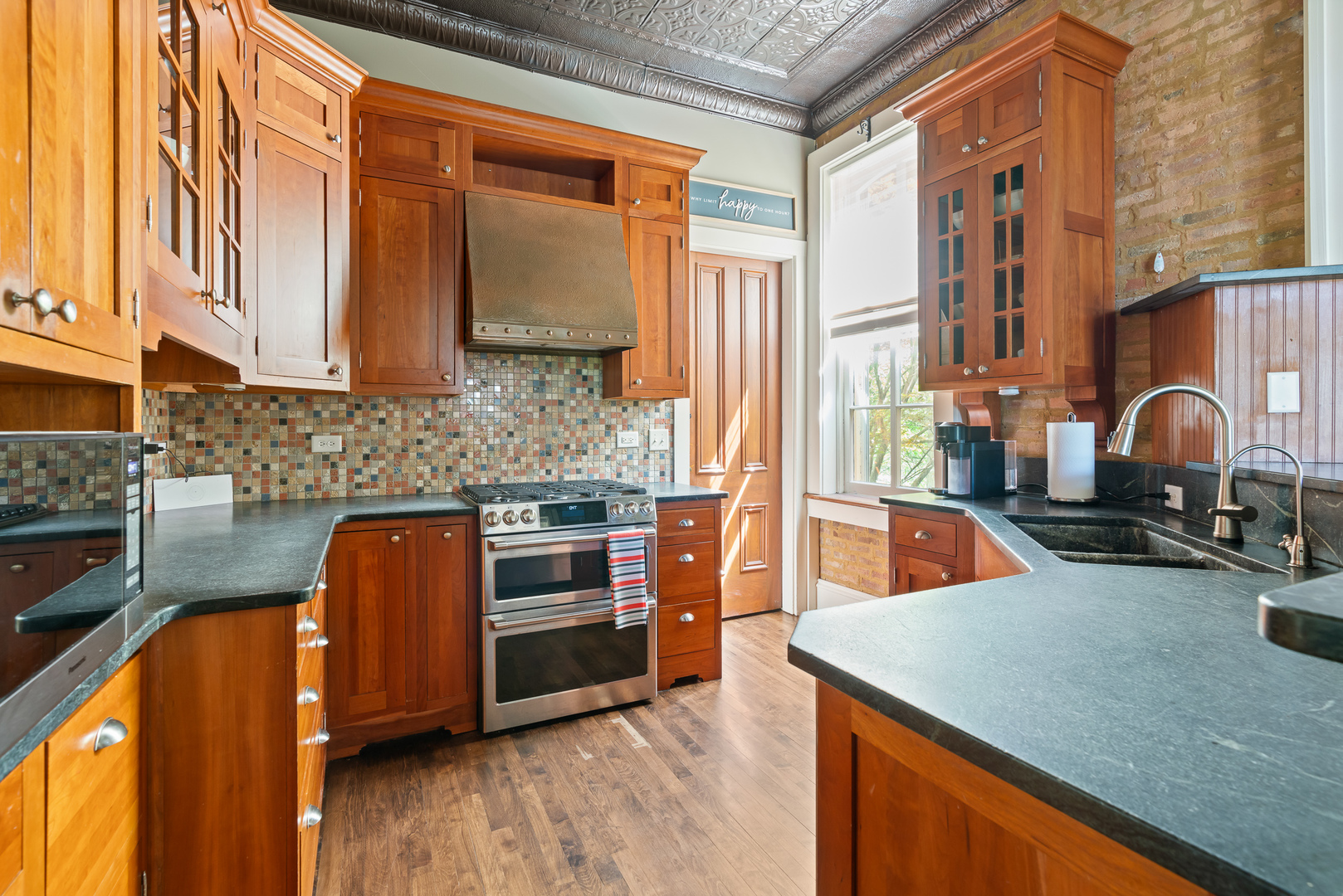 1542 Plainfield Road Oswego, IL 60543 - Photo 17 of 64