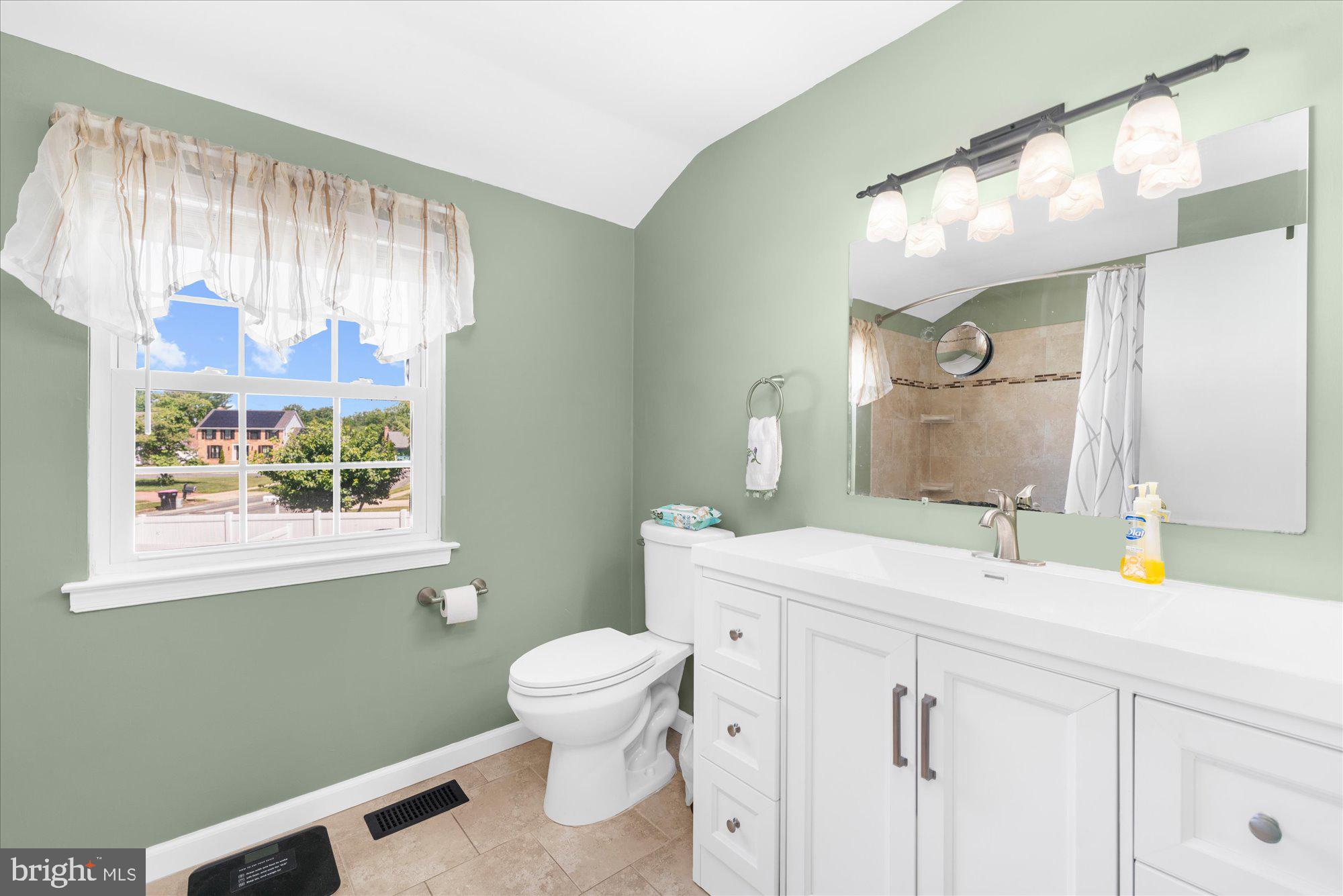 1 Dorado Court Clementon, NJ 08021 - Photo 25 of 39