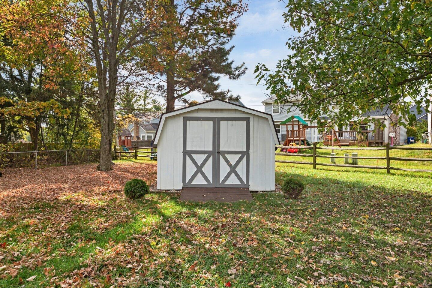 8695 Ripton Drive Powell, OH 43065 - Photo 37 of 39 010-8695RiptonDrive-Powell-OH-43065-SMAL