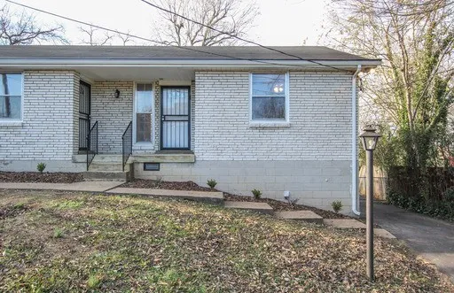 $1,325 | 439 B Capri Drive, Nashville, TN 37209