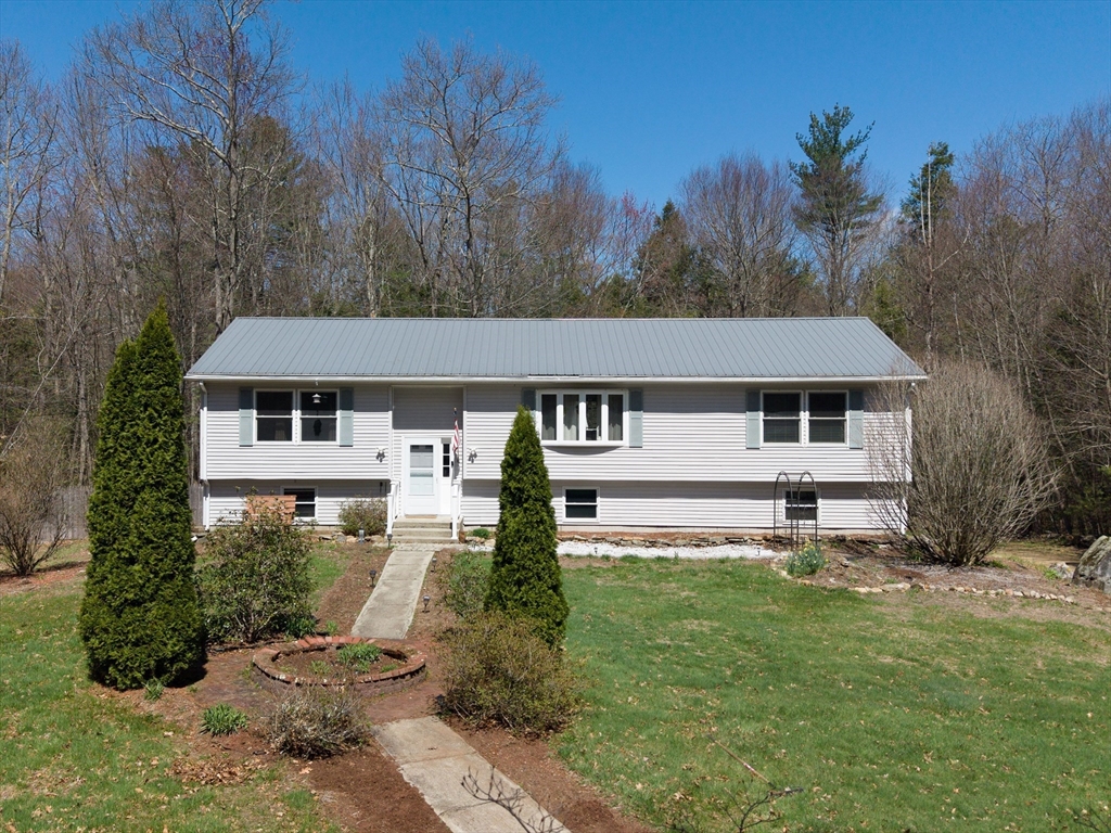 2266 Old Turnpike Road Oakham, MA 01068 - Photo 1 of 23 Gallery Image 1