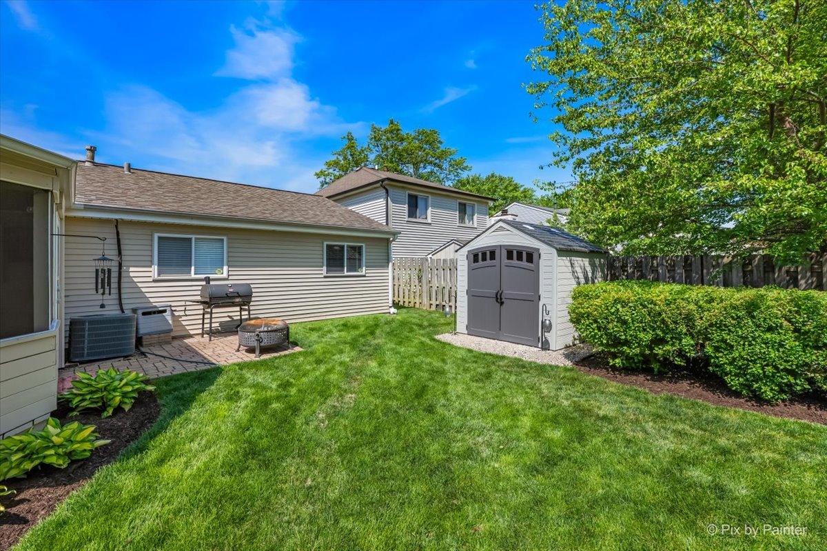 575 Rodenburg Road Roselle, IL 60172 - Photo 5 of 24