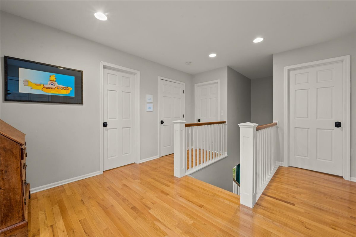 1255 Warrington Road Deerfield, IL 60015 - Photo 18 of 38 Gallery Image 18