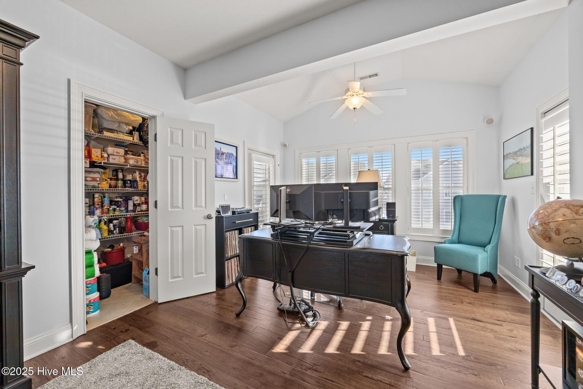 416 Captains Cove, Unit F Edenton, NC 27932 - Photo 12 of 61 26-web-or-mls-IMG_2924