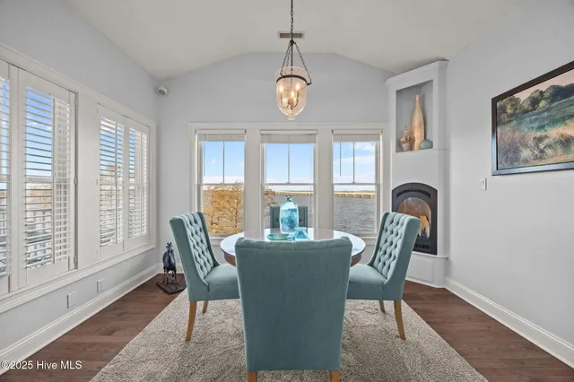 $374,900 | 416 Captains Cove, Unit F, Edenton, NC 27932