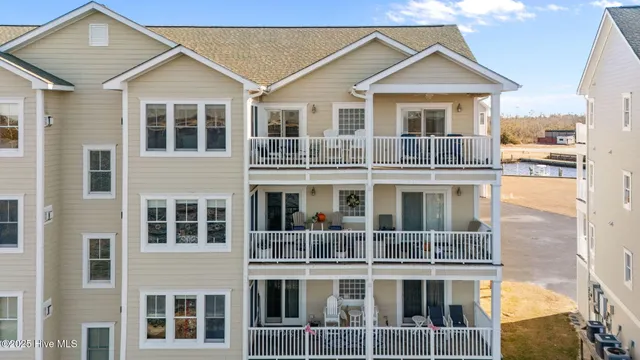 $374,900 | 416 Captains Cove, Unit F, Edenton, NC 27932