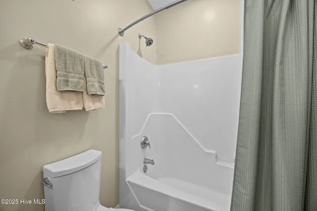 $374,900 | 416 Captains Cove, Unit F, Edenton, NC 27932