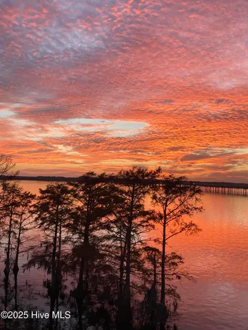 $374,900 | 416 Captains Cove, Unit F, Edenton, NC 27932