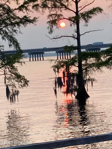 $374,900 | 416 Captains Cove, Unit F, Edenton, NC 27932