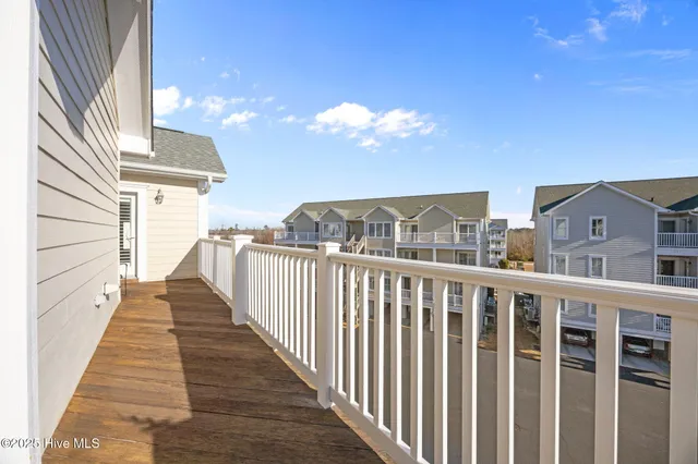 $374,900 | 416 Captains Cove, Unit F, Edenton, NC 27932