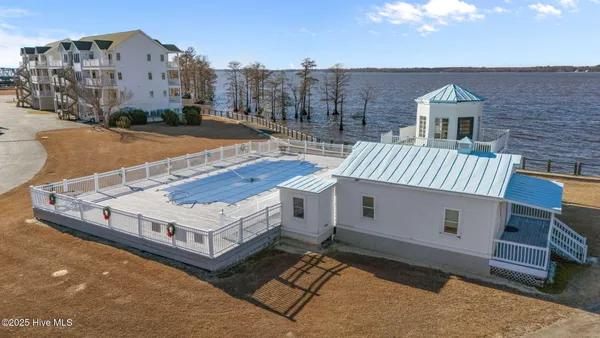 $374,900 | 416 Captains Cove, Unit F, Edenton, NC 27932