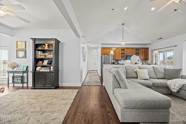 $374,900 | 416 Captains Cove, Unit F, Edenton, NC 27932