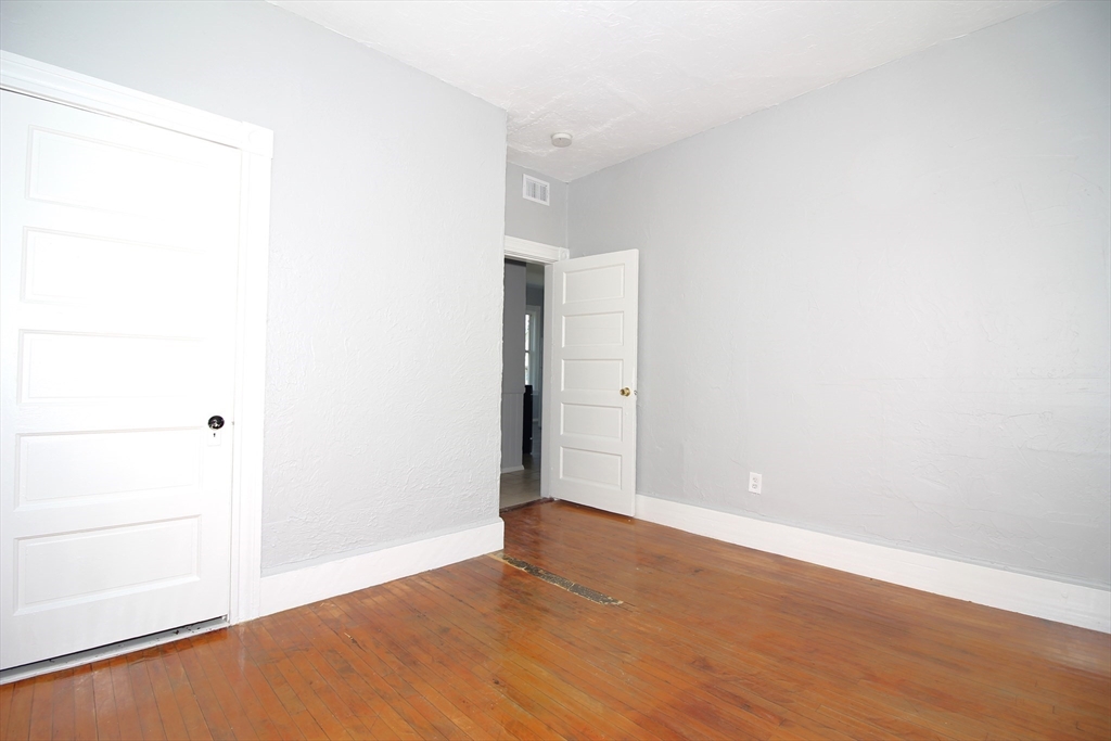 82 Fox Street, Unit 2 Worcester, MA 01604 - Photo 14 of 16