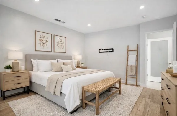 $12,000 | 4450 Hayvenhurst Avenue, Encino, CA 91436